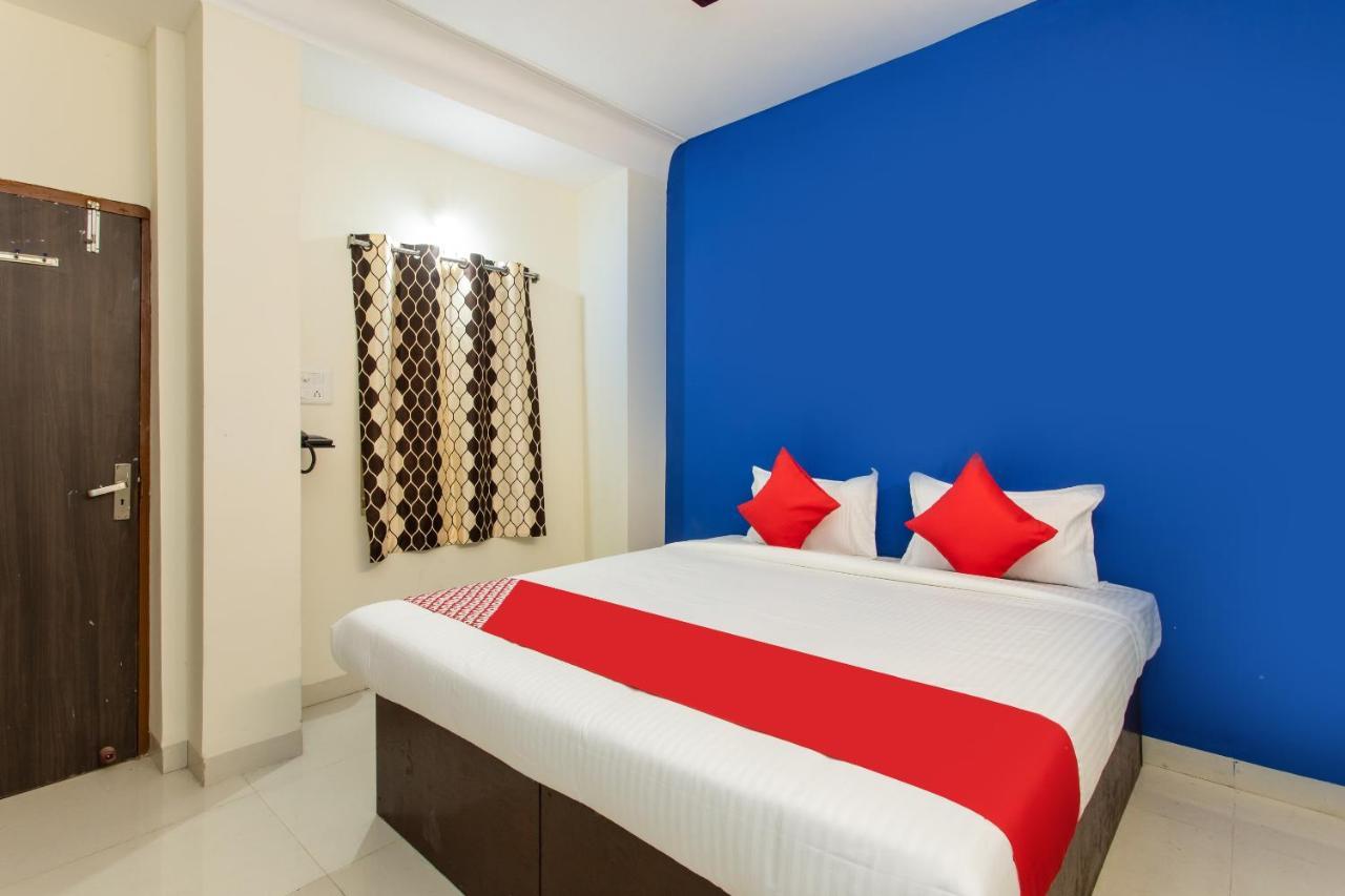 אינדורה Oyo 27862 Hotel Brooklyn מראה חיצוני תמונה
