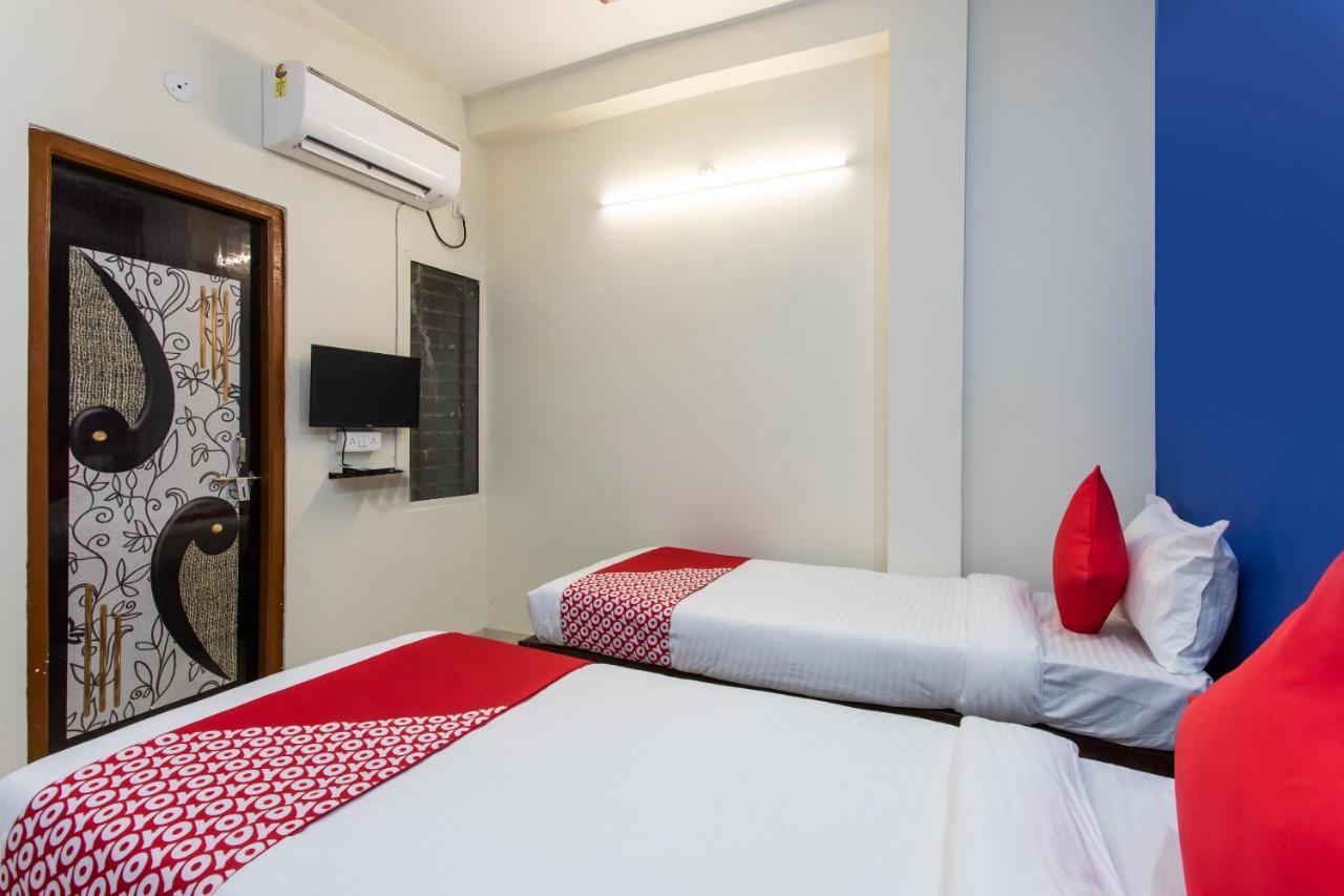 אינדורה Oyo 27862 Hotel Brooklyn מראה חיצוני תמונה