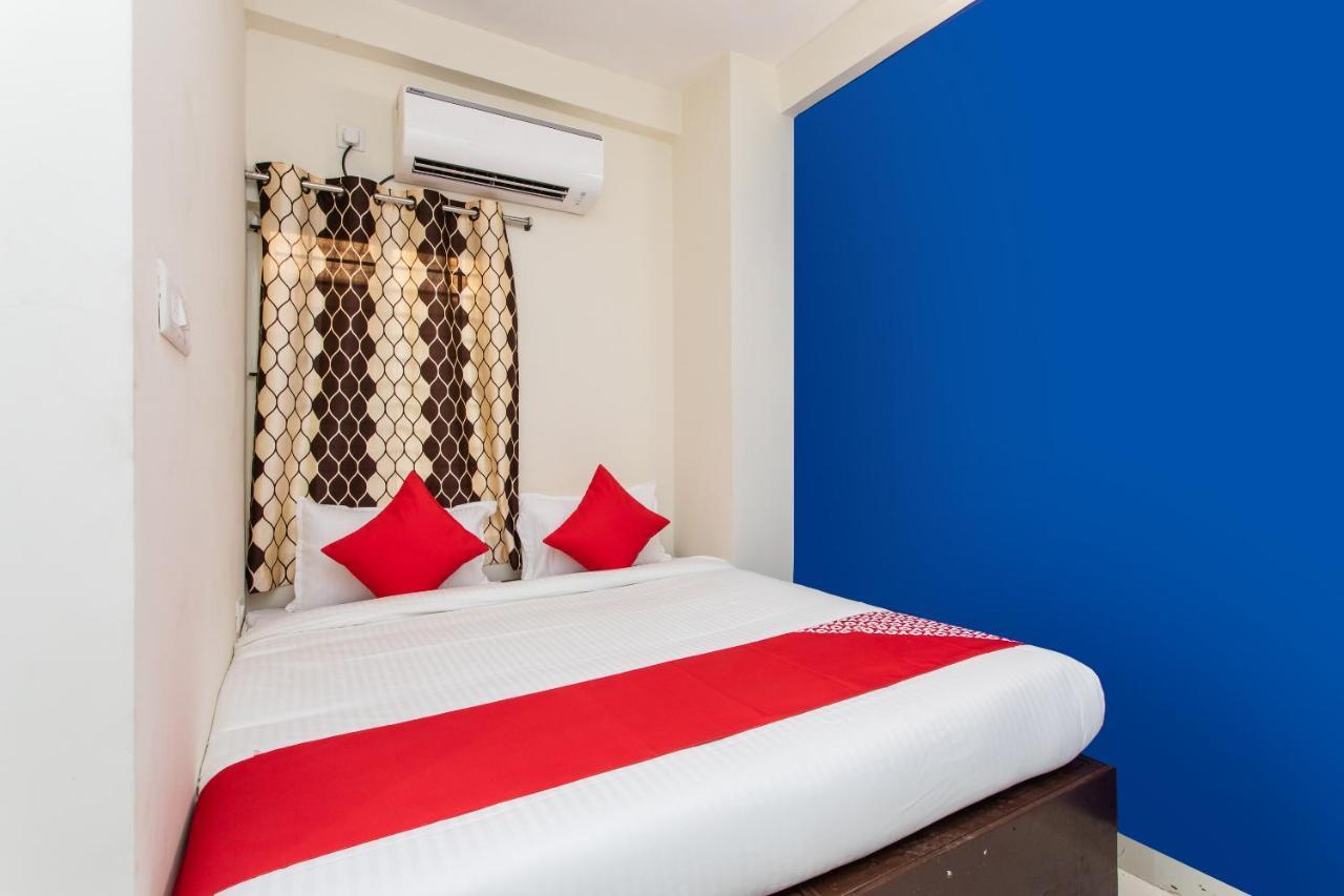 אינדורה Oyo 27862 Hotel Brooklyn מראה חיצוני תמונה